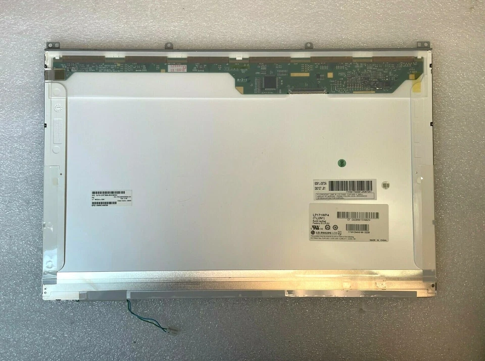 LG Philips LP171WP4(TL)(B1) 17" Laptop LCD Screen - Image 2 of 4