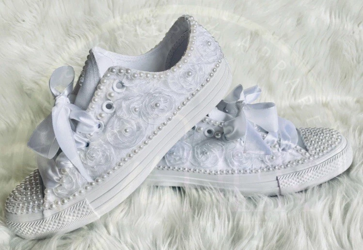 Converse flower sales lace white