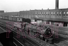 Grand Trunk Western (GTW) Engine 6330 at Dearborn Station, Chicago  - 8x10 Photo