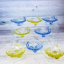 Vintage 8pc Cambridge Glass Salt Cellars Yellow & Blue Shell Footed Nut Dishes