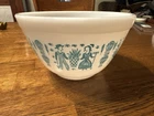 PYREX AMISH BUTTERPRINT NESTING MIXING BOWL 1 1/2 Pt  5 Inch ROUND Turquoise 401
