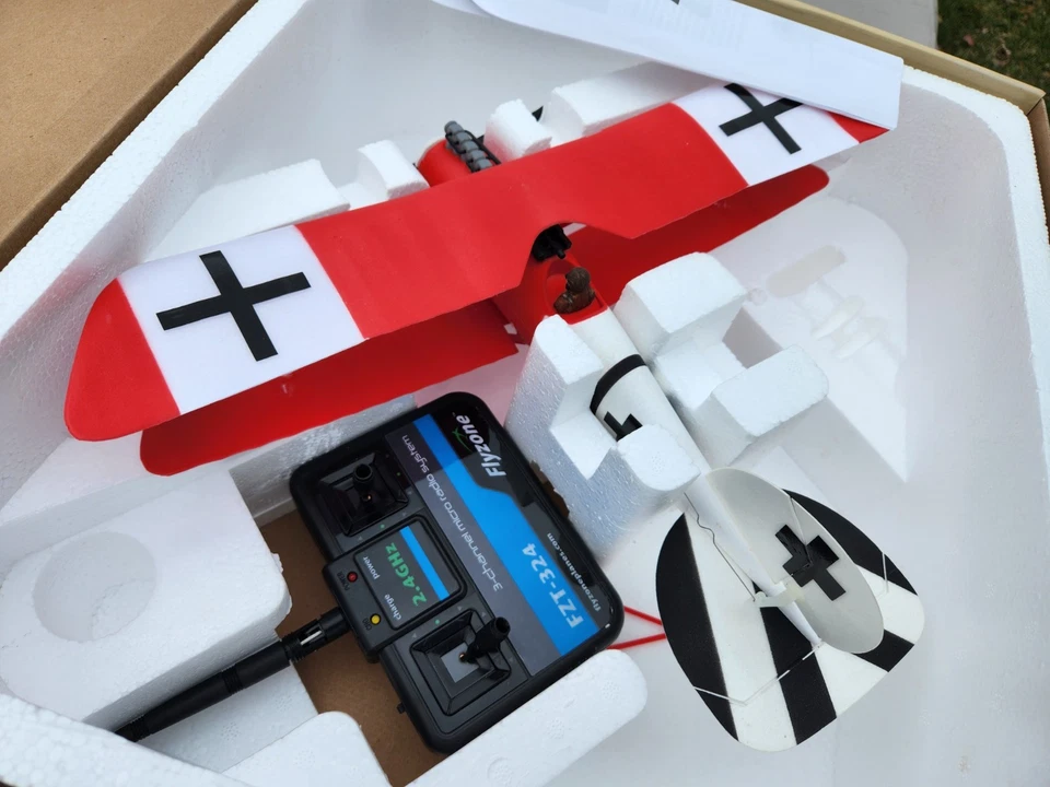 Fly zone Albatros Backyard Ace R/C Airplane With Box!! - Image 3 of 4