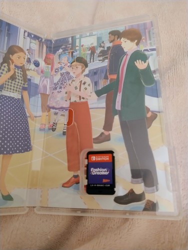 Fashion Dreamer Nintendo Switch - Picture 2 of 3
