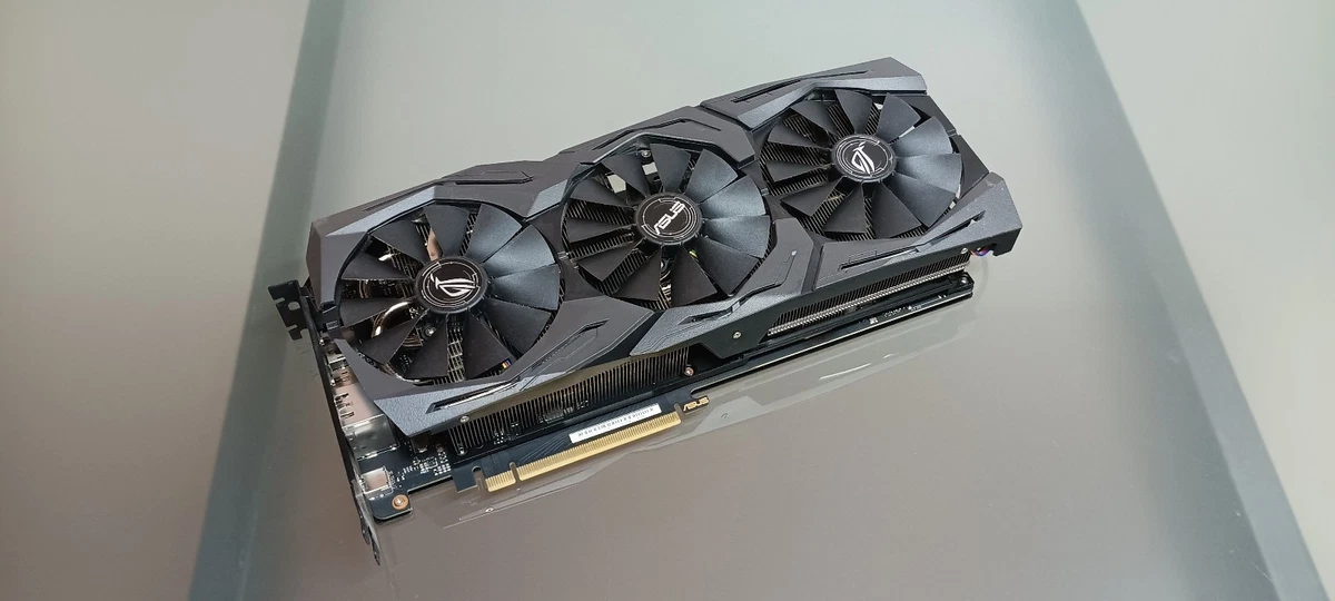 Preços baixos em ASUS Nvidia Geforce Rtx 2070 Placas gráficas