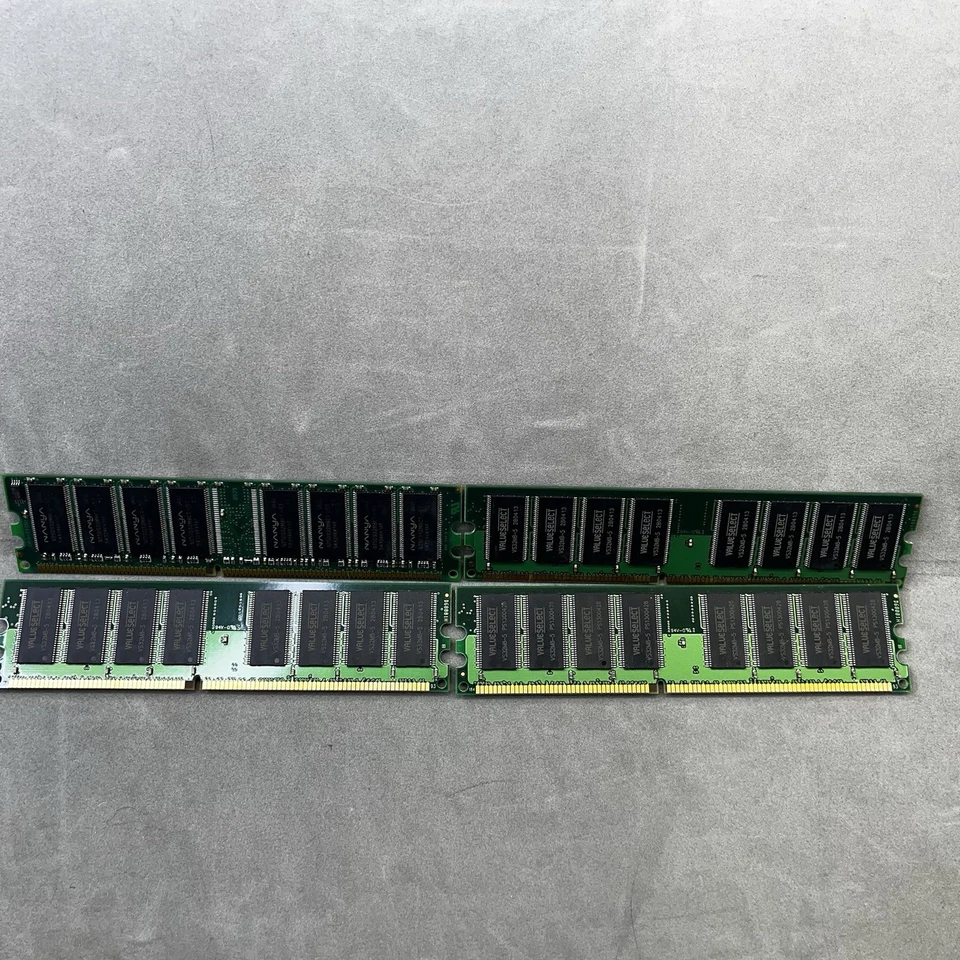 Corsair Value Select (3) Nanja (1) 2 GB Total (4 x 512MB) - PC3200 - DDR-400 - Image 2 of 4