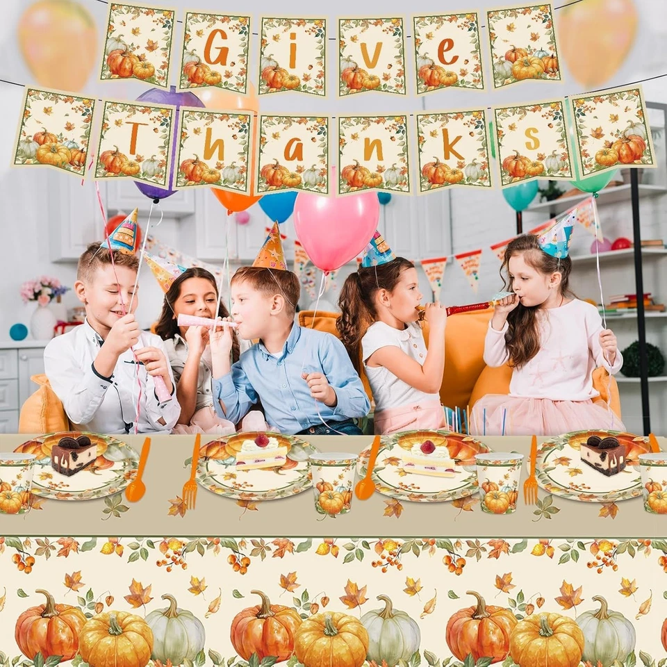 Convenientes decoraciones de fiesta de calabaza: 140 piezas desechables para la alegría de Acción de Gracias Foto 4 de 4