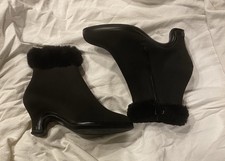 1940s Women s Rain Boots For Heels Size 9 Excellent Condition