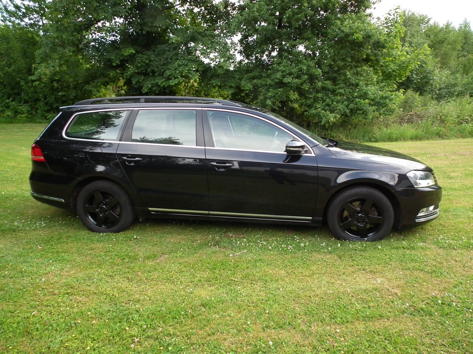 VW Passat - Bild 2 von 4