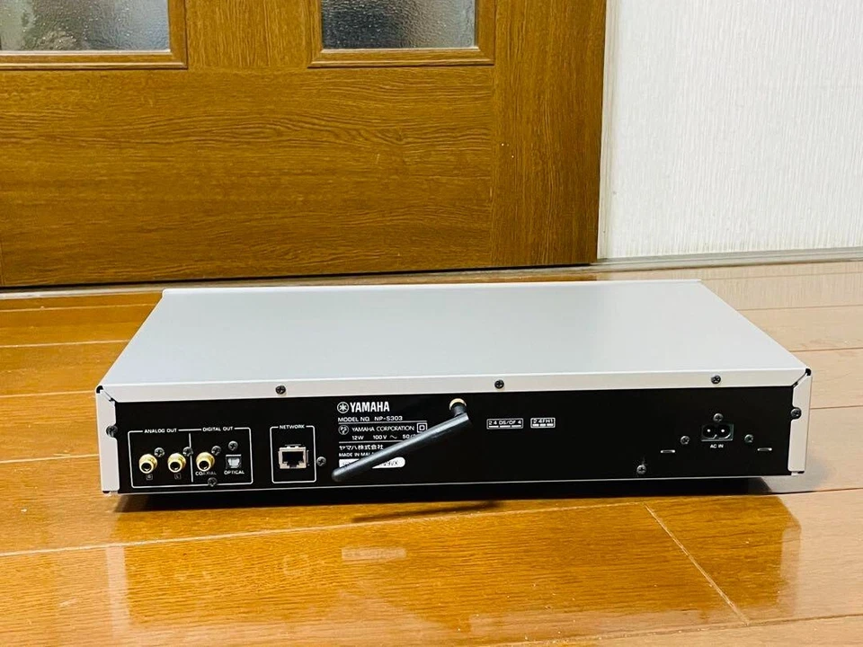 Yamaha NP-S303 Network Player RCA Analog Audio Highreso sound source Streaming - Image 3 of 4