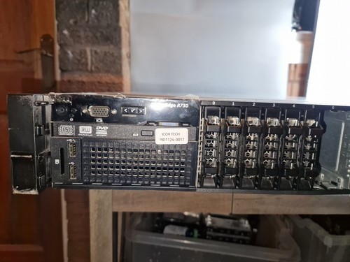 Serveur Dell PowerEdge R730 E31S 2 x Intel Xeon E5-2630 v3 @ 2,40 GHz - Photo 3/11