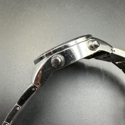 セイコー SUS 6M26-6020 Seiko Sus 6M26-6020 Multi Function Chronograph White Silver Quartz