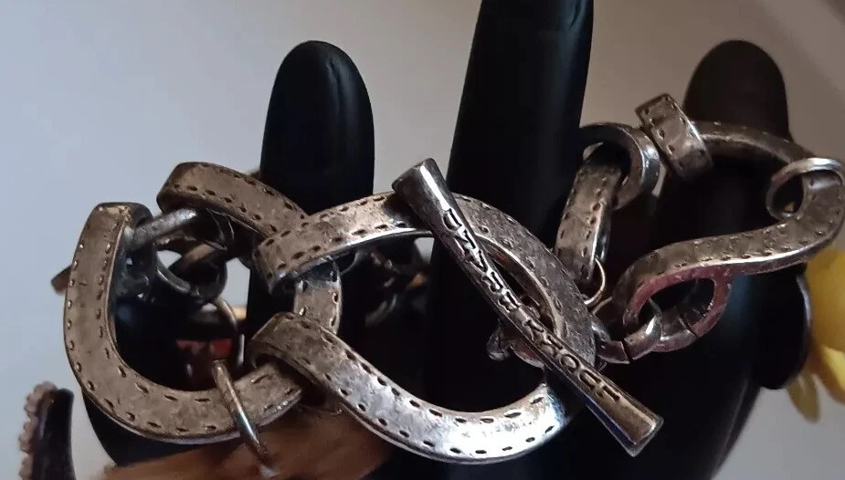 Lucky Brand Signed Silver Tone Horseshoe Shape Links Wood Acrylic Charm Bracelet - Image 4 of 4