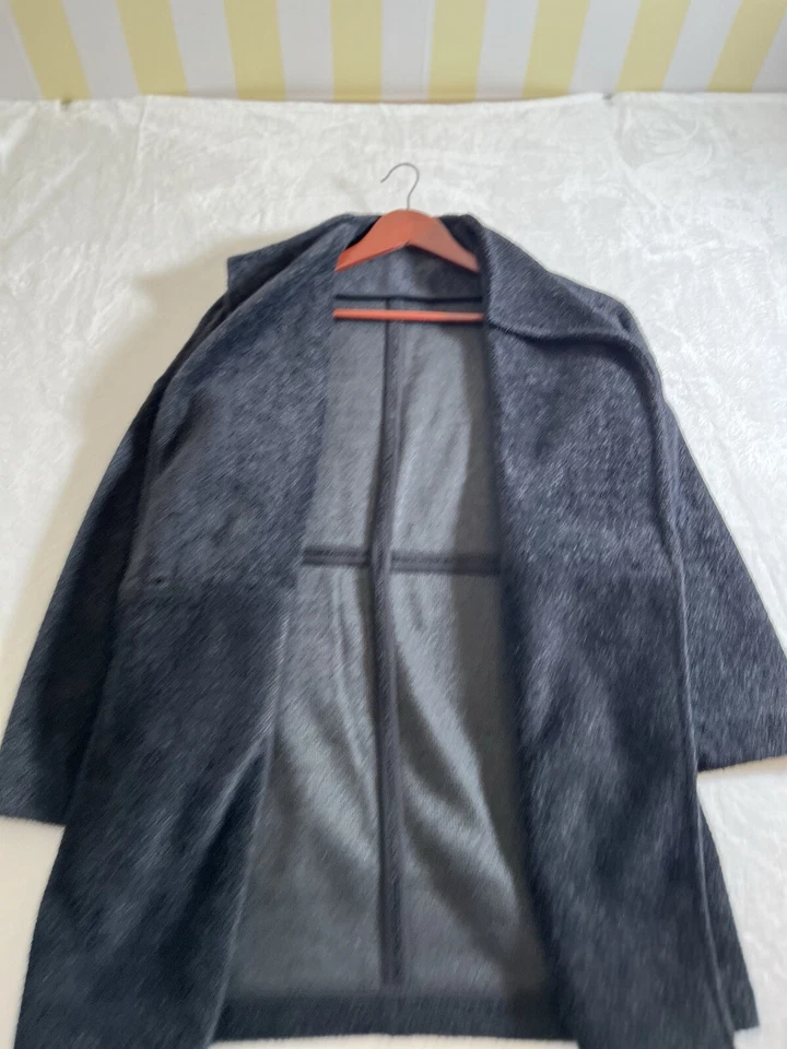 Banana Republic Mens Grey Textured Eyelash Soft One Button Sweater Coat Size S - Image 4 of 4