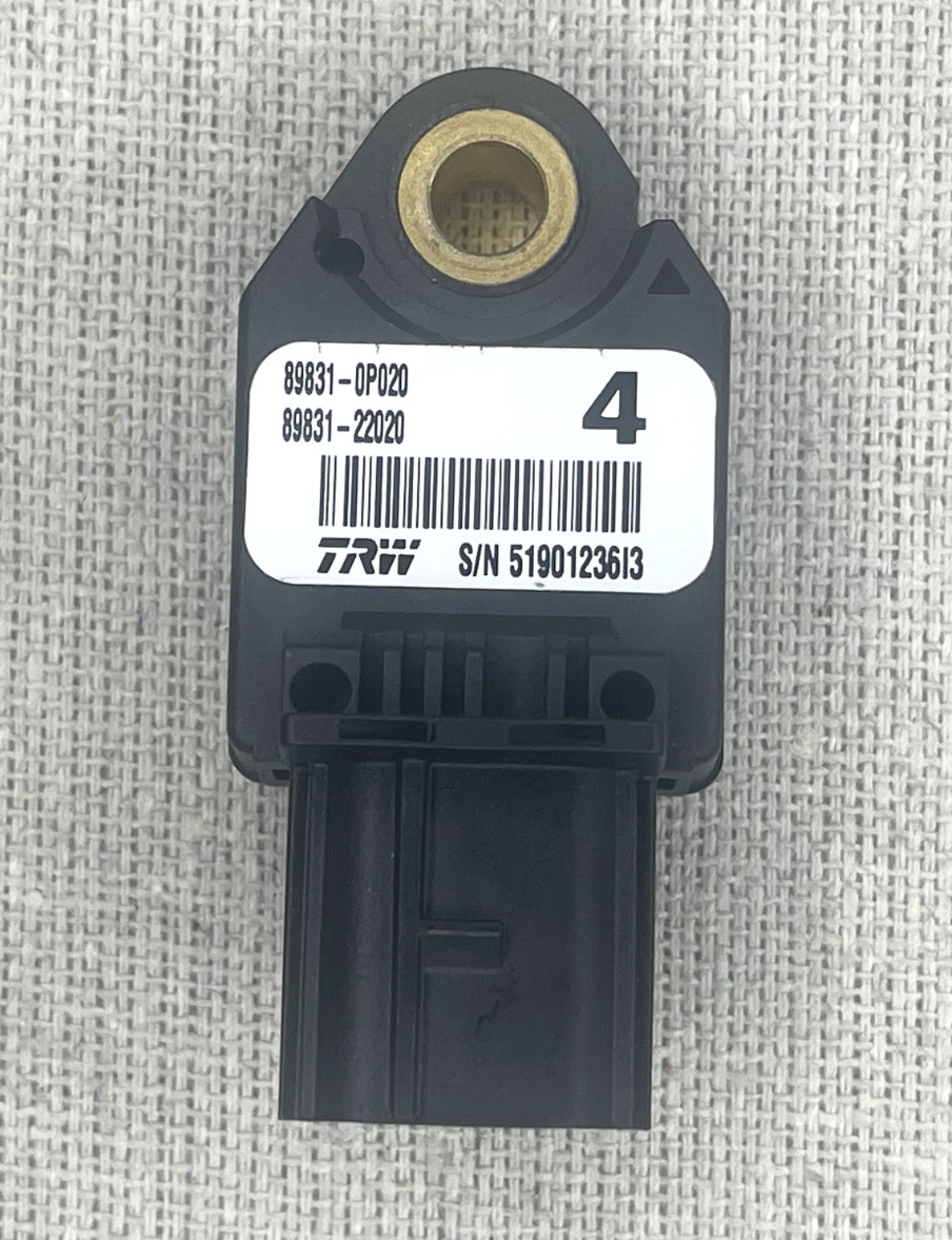 2007-2013 LEXUS IS250 IS350 Sensor Side IMPACT OEM 89831-22020