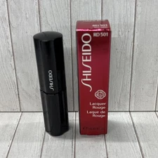 New in Box Shiseido Lacquer Rouge lipgloss ------- #RD501 Drama