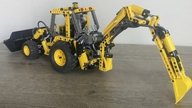 Lego Technic 8455 Back-hoe Tractor 100% Complete Bulldozer Set Construction 2003