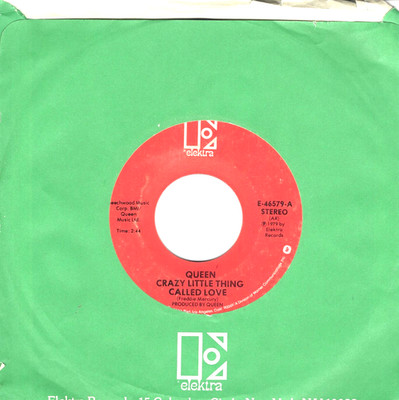 QUEEN:     Crazy Little Thing Called Love / Spread Your Wings .. 45 RPM 8023