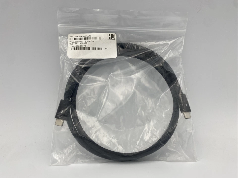 Apple Genuine Thunderbolt 4 Pro Cable - 1m, Black,  MU883AM/A,  A2804 - Image 3 of 3