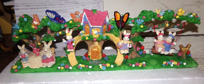 1999 Jaimy Design Easter Jubilee ''Easter Bunny Tree House'' 21'' Long