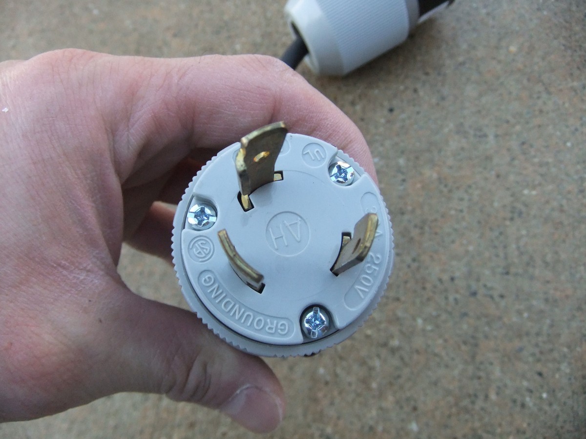 Arrow Hart Turn-Twist-Lock Locking Plug NEMA 6-30 30A 250V | eBay