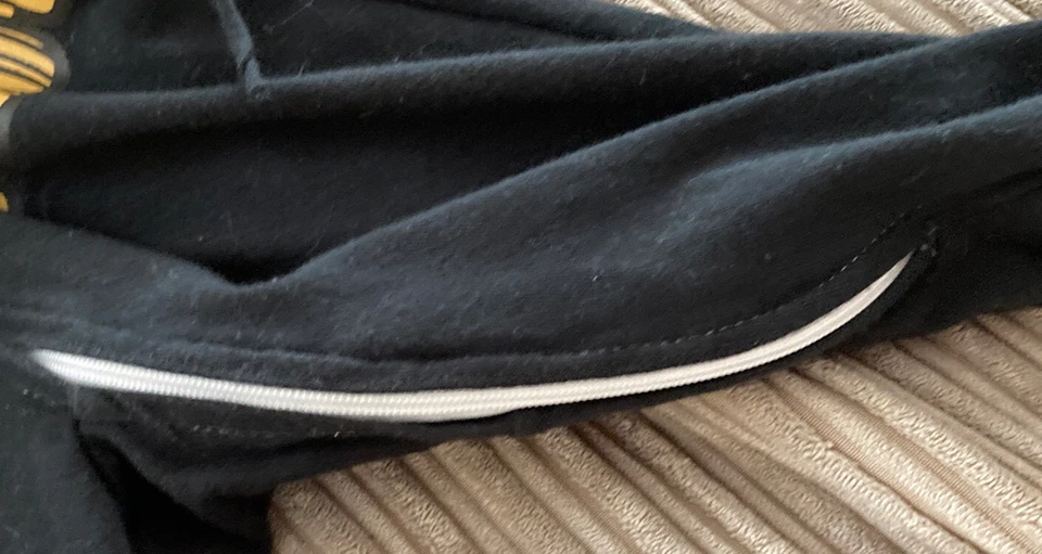 Disfraz de Batman bebé 0-6 meses jersey con capucha y capa extraíble usado en excelente estado Foto 4 de 4