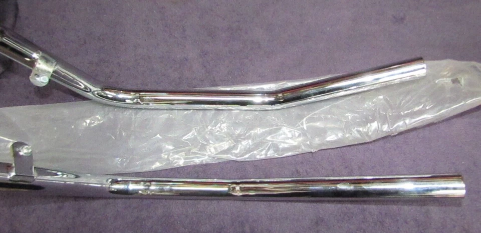 Rickman Triumph 低排气管 650 750 MK3 早期懒人风格 R099 42 062 — 第 4/4 张图片