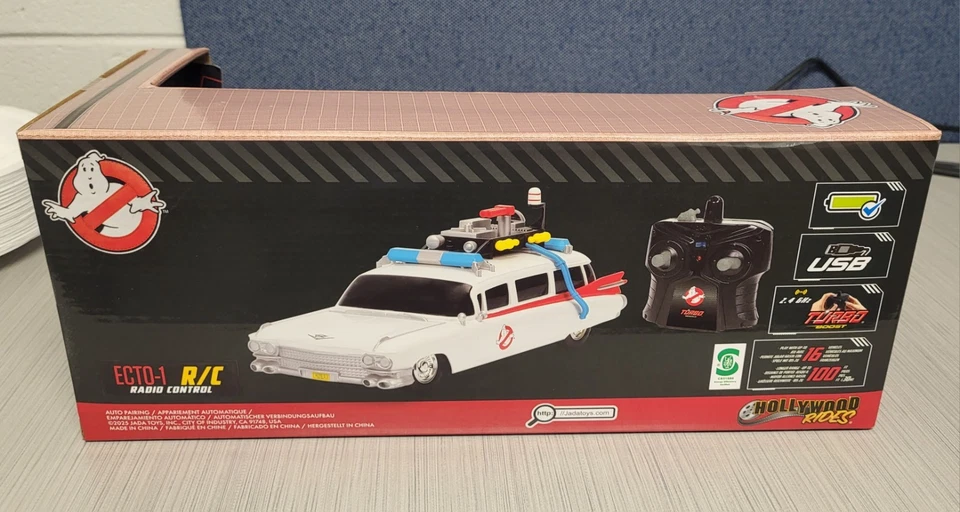 Coche Radio Control Jada Ecto-1 Ghostbusters RC 1:16 Ecto 1 Nuevo En Caja Foto 2 de 4