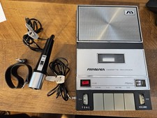 Vintage Soundesign Model 7620 Cassette Recorder