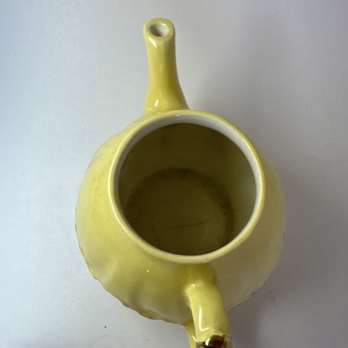 Vintage Yellow Teapot w/Gold Trim - Picture 4 of 9