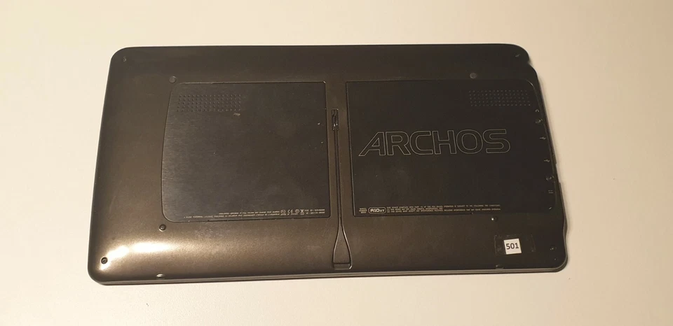 Tablette Archos 101 Internet Tablet - Aucun signe de vie et cassé - HORS SERVICE - Photo 4/4