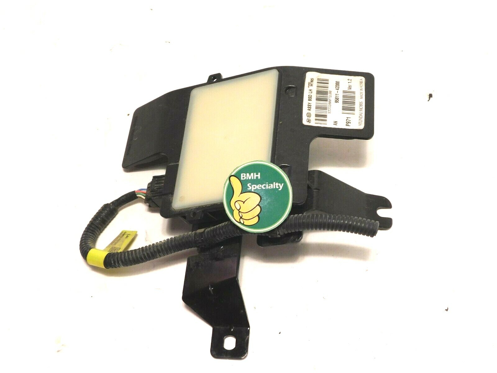 13-16 Hyundai Santa Fe Sport BLIND SPOT DETECTION SENSOR RADAR MODULE BRACKET