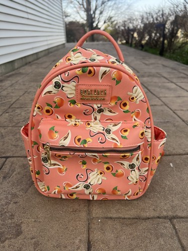 Avatar: The Last Airbender Momo with Peaches Mini Backpack & Momo Cardholder Set