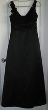 NWT David's Bridal Size 6 BLACK Sleeveless Satin/Chiffon Shoulder Flowers Dress