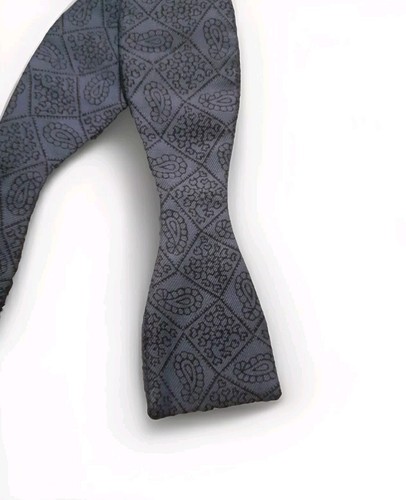 Vintage Bow Tie Skinny Self Tie All Silk Blue Patterned Adjustable - Picture 3 of 6