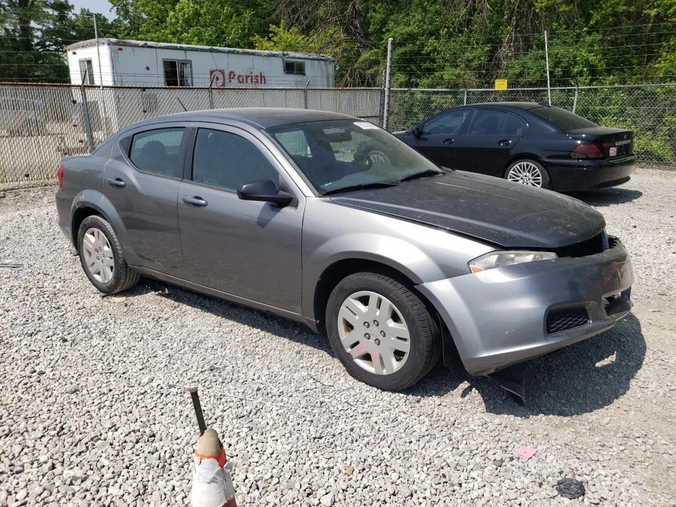 Bomba de direção hidráulica usada serve: 2013 Dodge Avenger 2.4 grau A - Imagem 4 de 4
