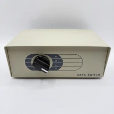 4-Way ABCD DB9 Female Manual Data Switch Box, Metal