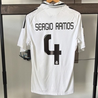 Real Madrid 08-09 Sergio Ramos #4 Soccer Jersey White Black size S