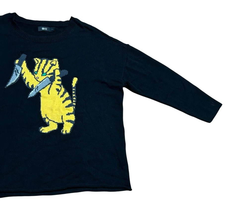 铁拳女式针织毛衣杀手猫带刀黑色尺寸 2XL 刺绣 — 第 3/4 张图片