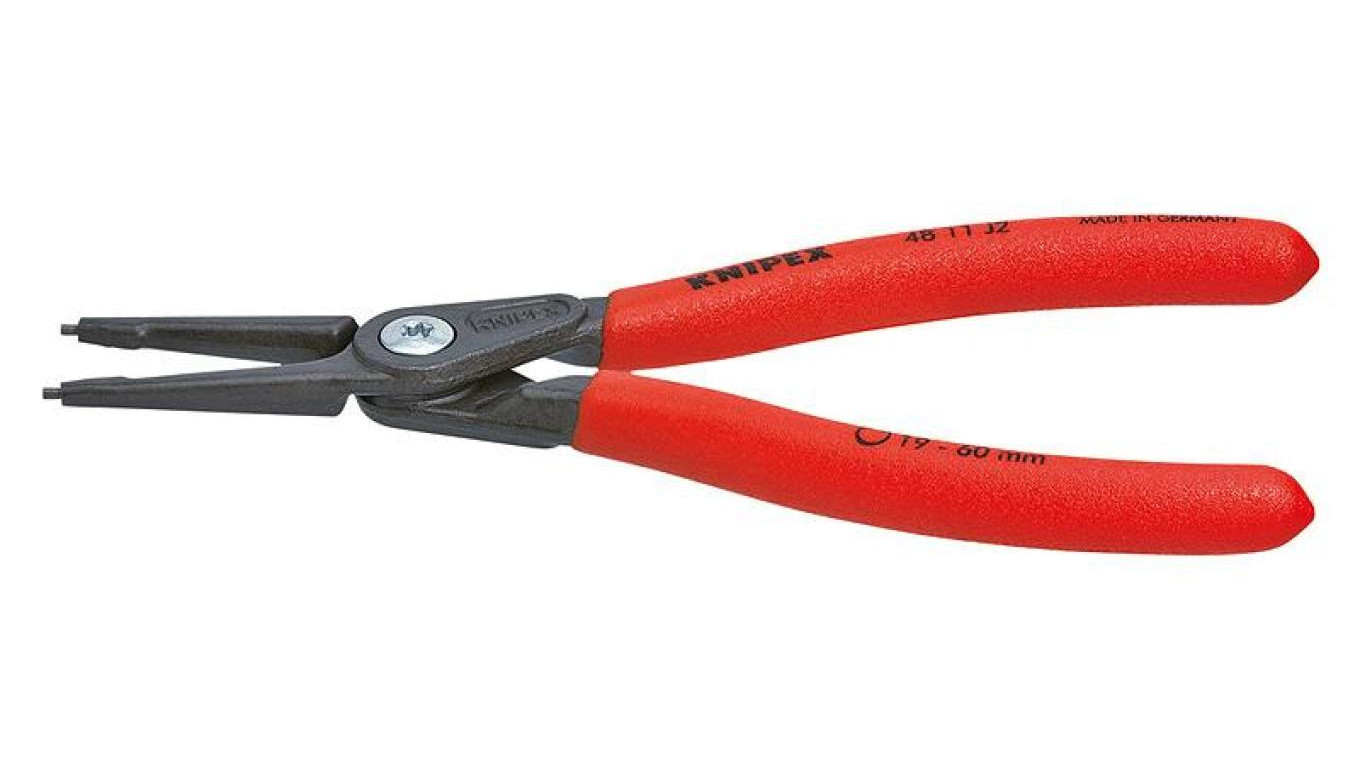 РАССТОЯНИЕ МЕЖДУ ШИПЦАМИ И ПЬЕРСЦЕНИ СОСТАВЛЯЕТ ВСЕГО 180 ММ