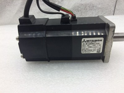 used   1PS HC-MF23BKW90-S102 servo motor Fully tested *uq