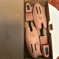New in Box Pair of Allen Edmonds Cedar Wooden Shoe Tree/ Stretcher Men's XXL