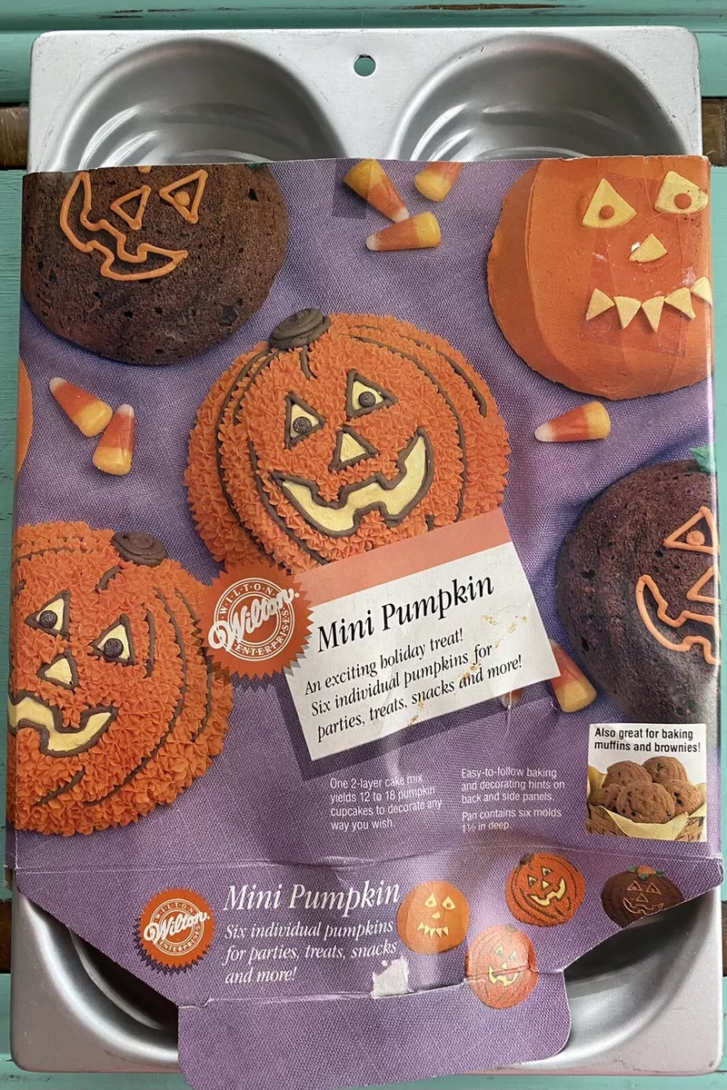 Wilton Mini Pumpkin Cake Pan Baking Mold Halloween eBay