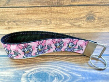 Key Fob Chain Holder Wrist Lanyard Wristlet Hands Free Disney Daisy Duck RTS