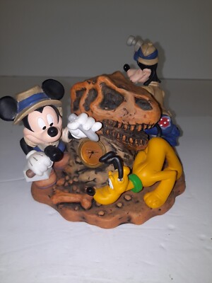 Disney World Animal Kingdom Big Dig in the Boneyard Statue Clock Box 5.5 T 5.5 W