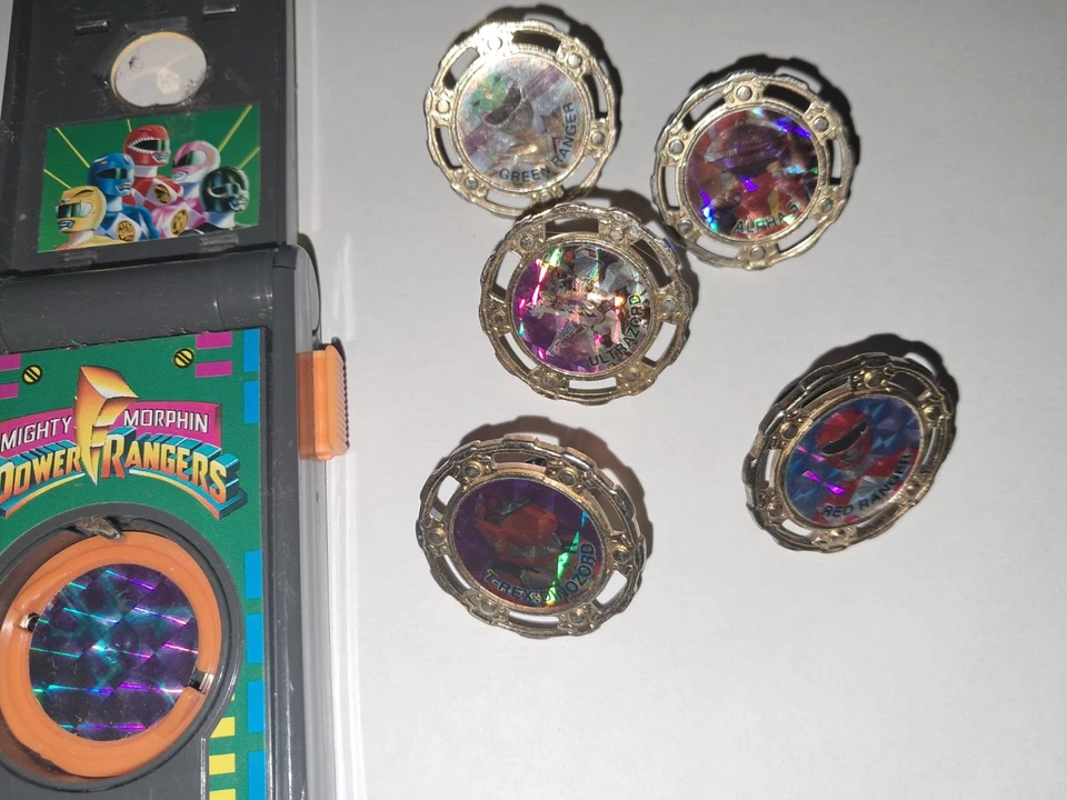 Mighty Morphin Power Rangers Spin Fighters пусковая установка 5 спиннеров Inc. зеленый рейнджер - Изображение 4 из 4