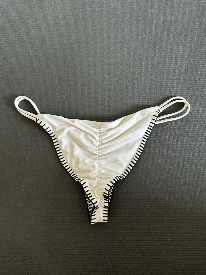 Traje de baño Mia Marcelle blanco negro punchado ceñido trasero parte inferior de bikini talla L Foto 3 de 4