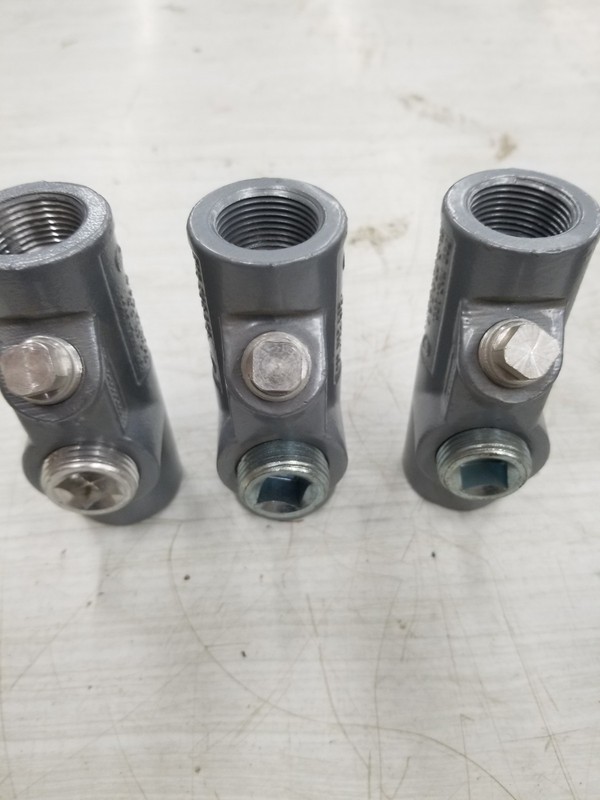 Killark Explosion Proof Sealing Conduit Fitting - 1-1/4" (ENY-4M)