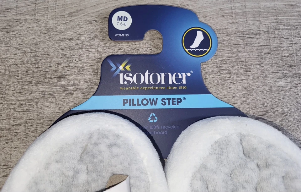 Zapatillas Isotoner Almohada Paso Acolchado Deslizables Blanco Gris Talla M 7.5 - 8 Nuevas con Etiquetas Foto 3 de 4