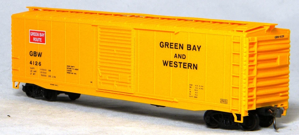 HO Accurail #4126 50' Steel Boxcar Green Bay & Western #4126 Built Up - Image 3 of 4