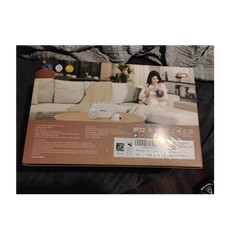 Momcozy M5 Smart App Control Wearable Breast Pump Battery Operated White